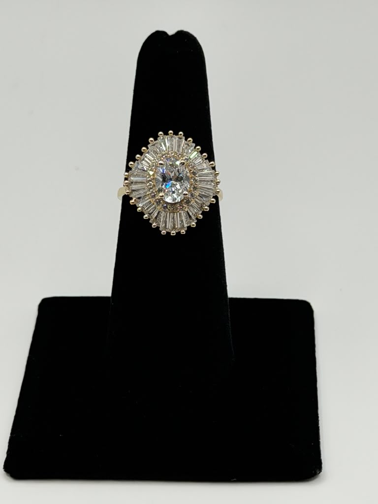 HERMOSO ANILLO SOLIDO