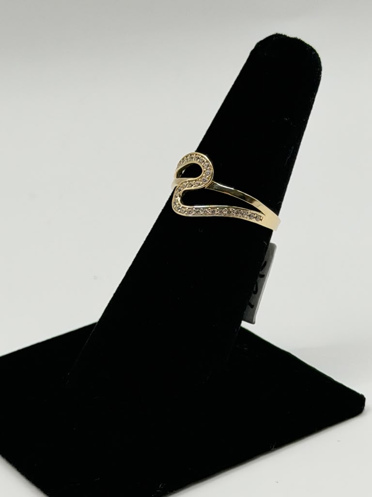 HERMOSO ANILLO