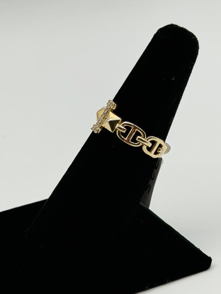 HERMOSO ANILLO