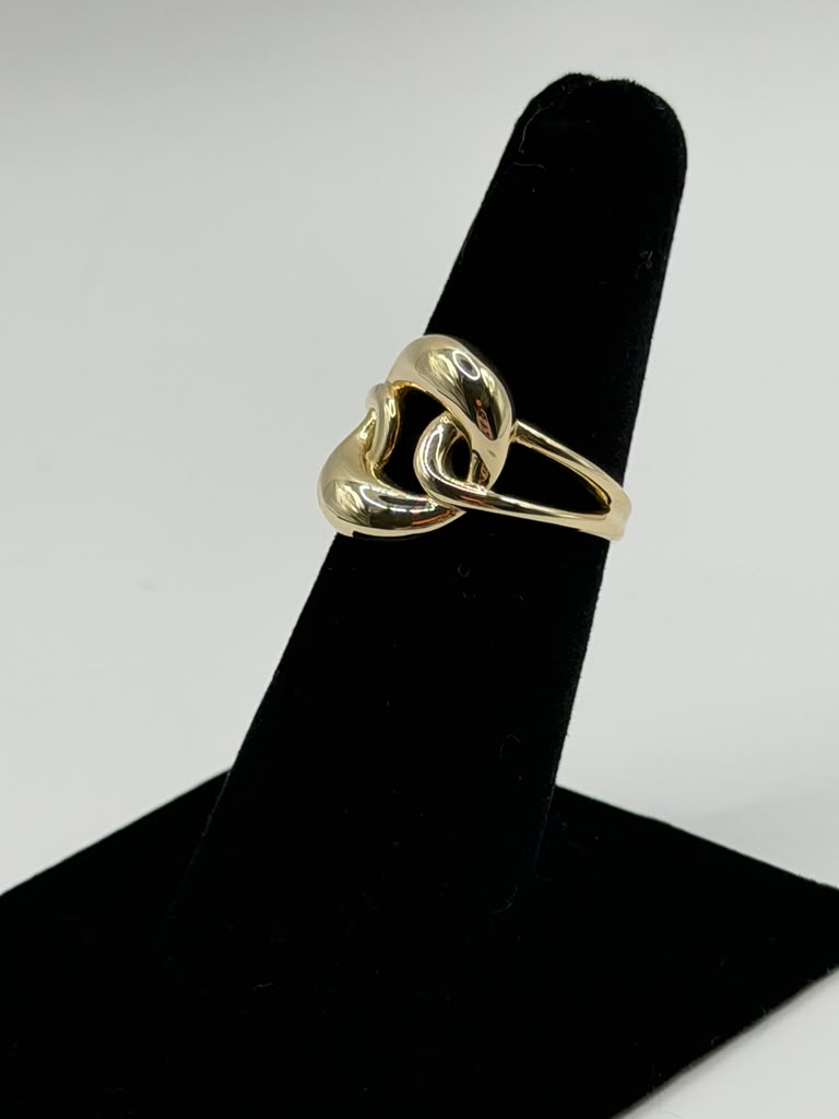 HERMOSO ANILLO