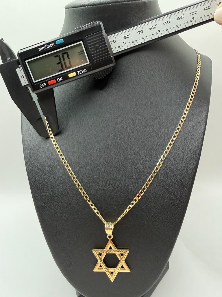 CADENA SOLIDA Y DIJE