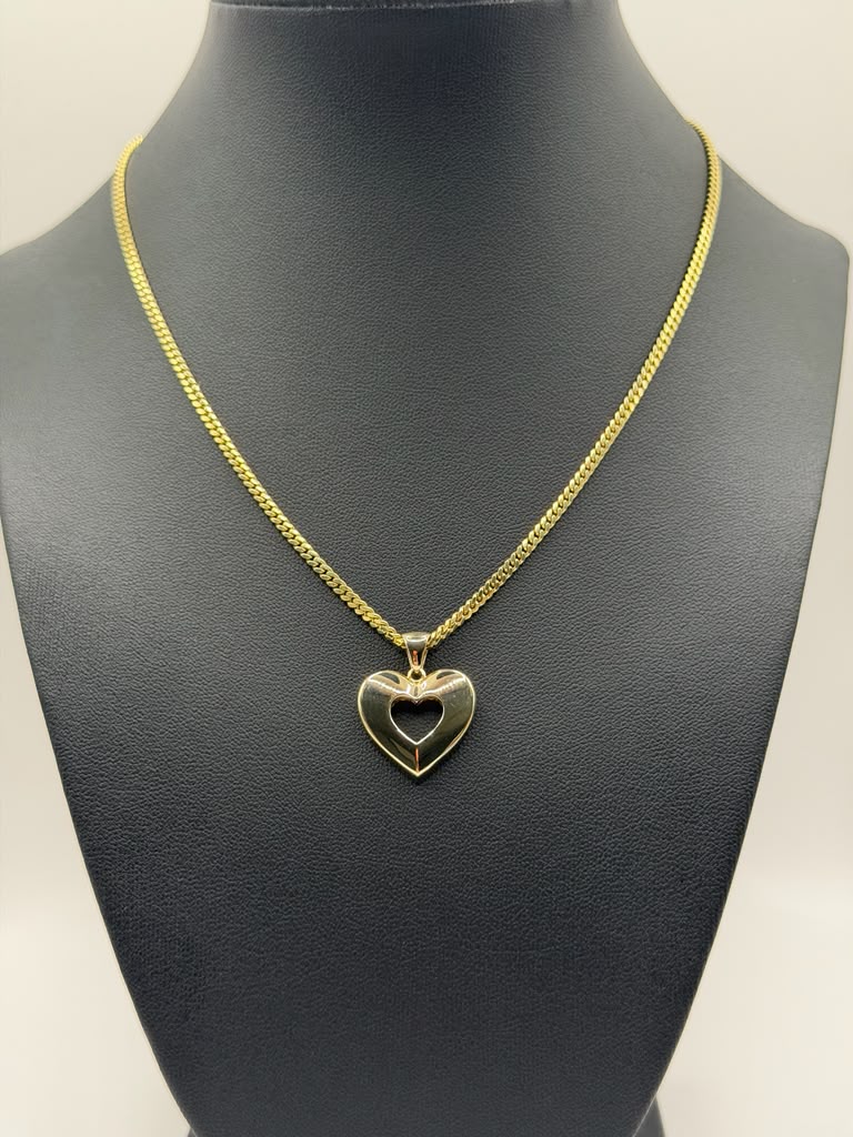 CADENA CUBAN LINK SOLIDA CON DIJE DE CORAZON