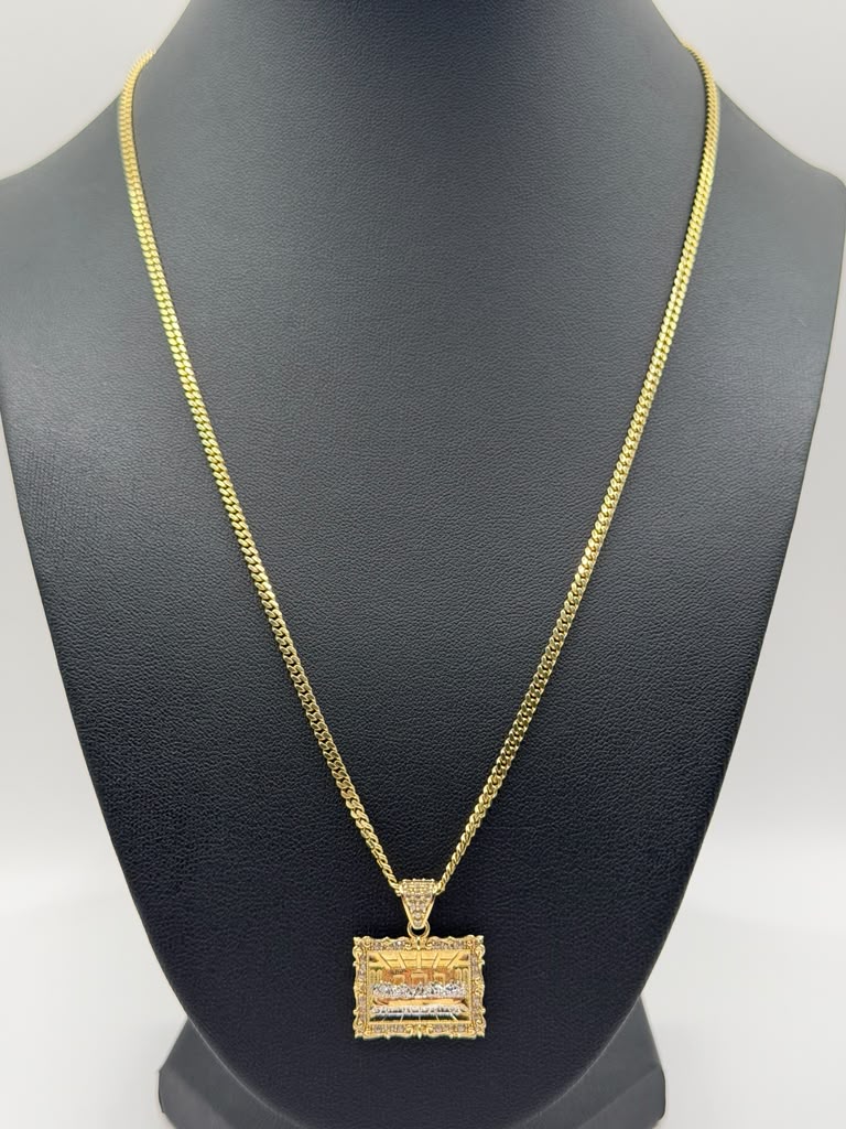 CADENA CUBAN LINK SOLIDA Y DIJE ULTIMA SENA