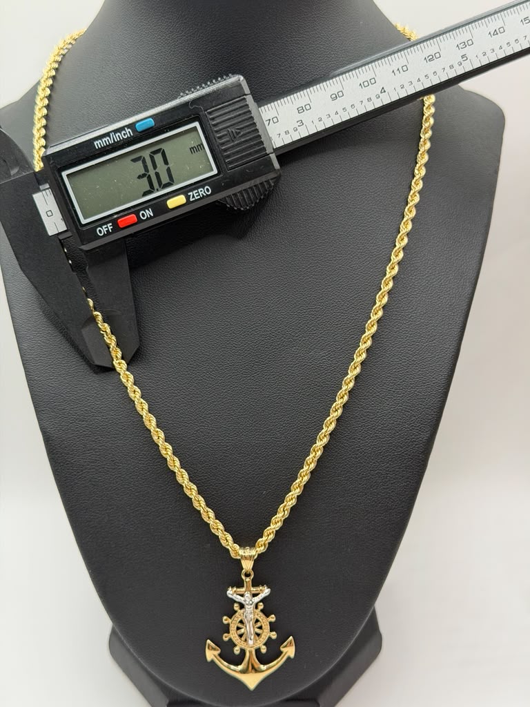 CADENA TORZAL Y DIJE DE ANCLA