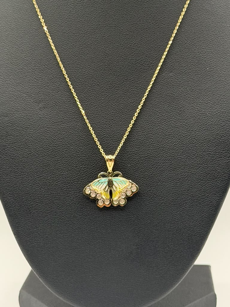 CADENA SOLIDA Y DIJE DE MARIPOSA