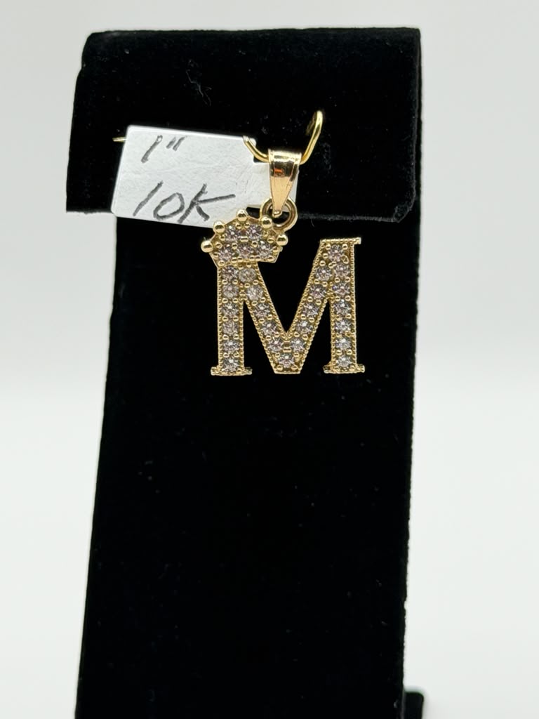 DIJE DE INICIAL M