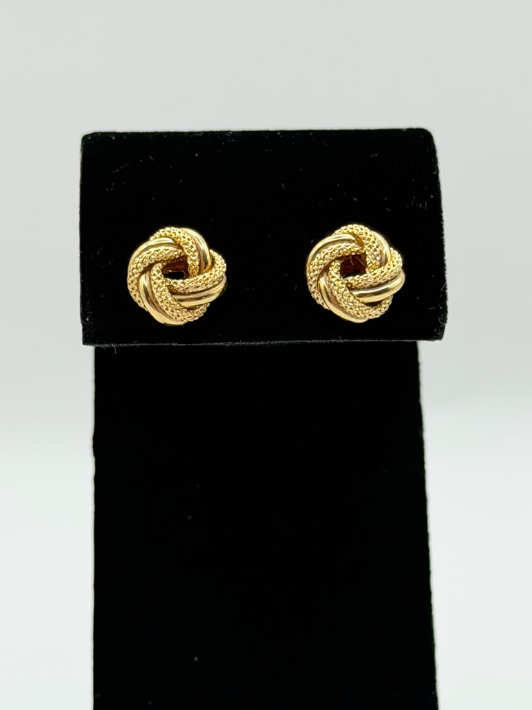 ARETES DE NUDO CHICOS